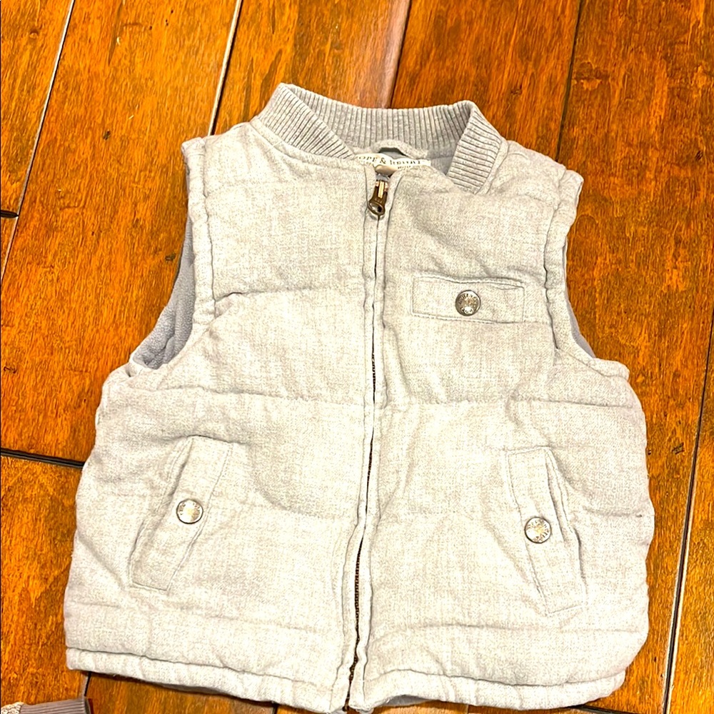Hope & Henry light gray vest size xs boys